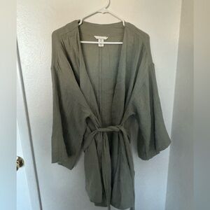 Maternity olive green kimono top